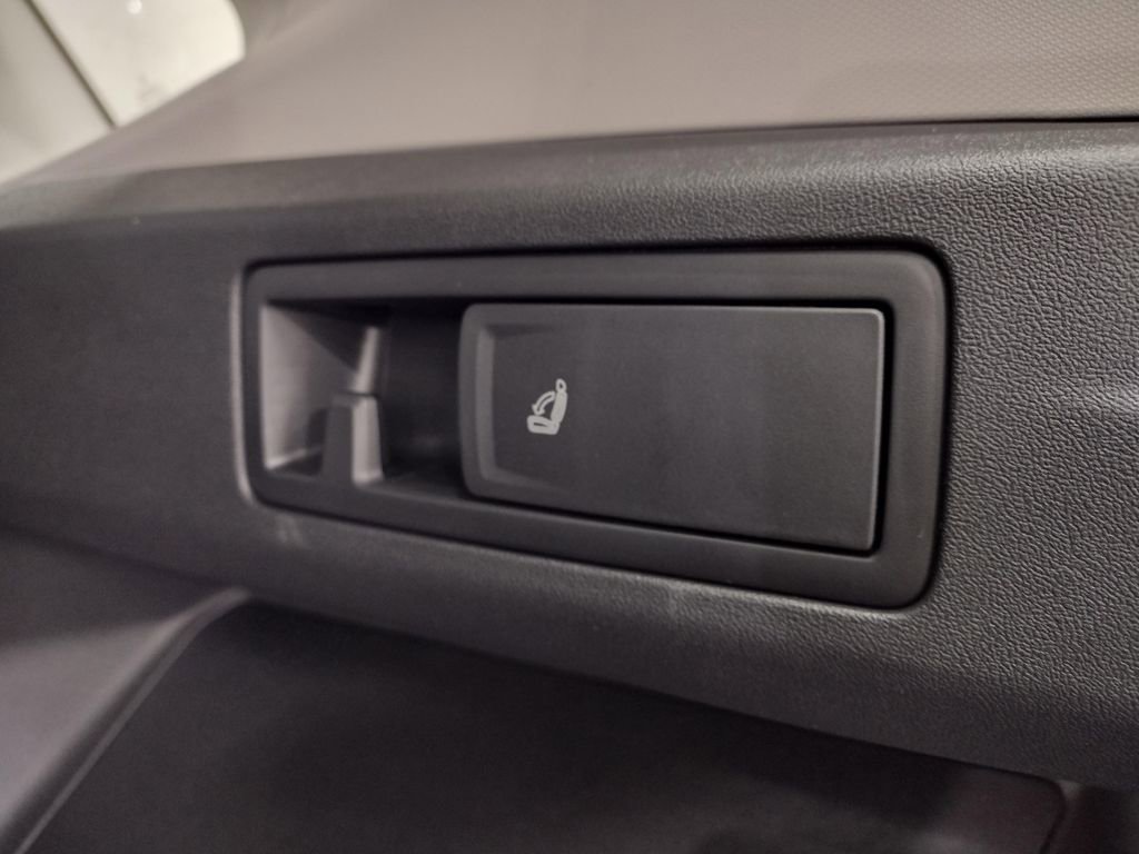 New 2026 Volkswagen Tiguan S AWD/4WD image 16