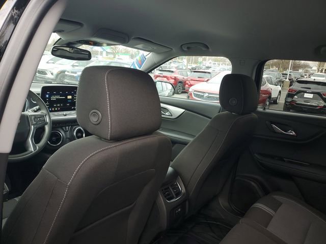 Certified 2024 Chevrolet Blazer LT w/ Convenience Package image 10