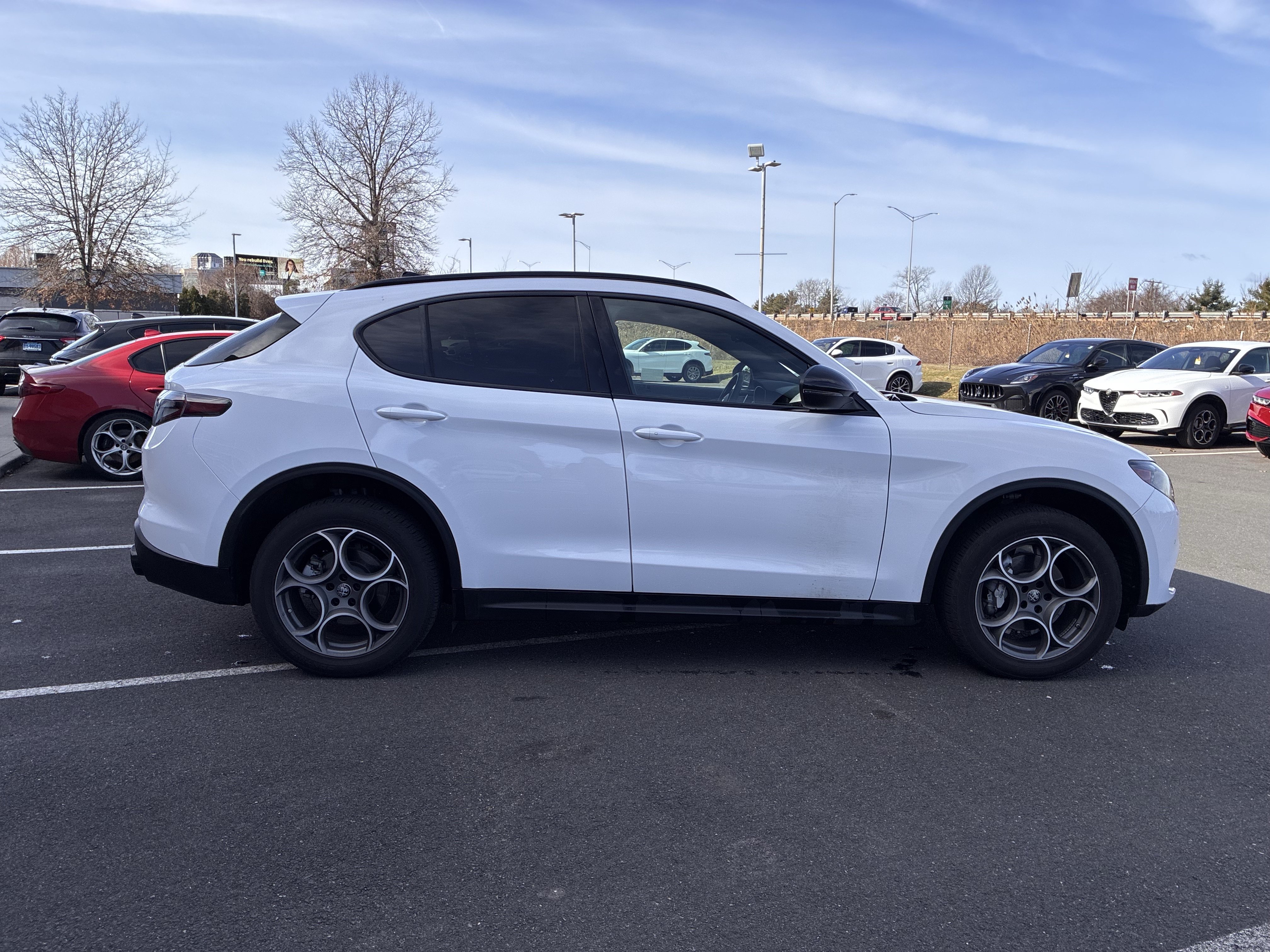 New 2025 Alfa Romeo Stelvio Sprint w/ Convenience Package AWD/4WD image 5
