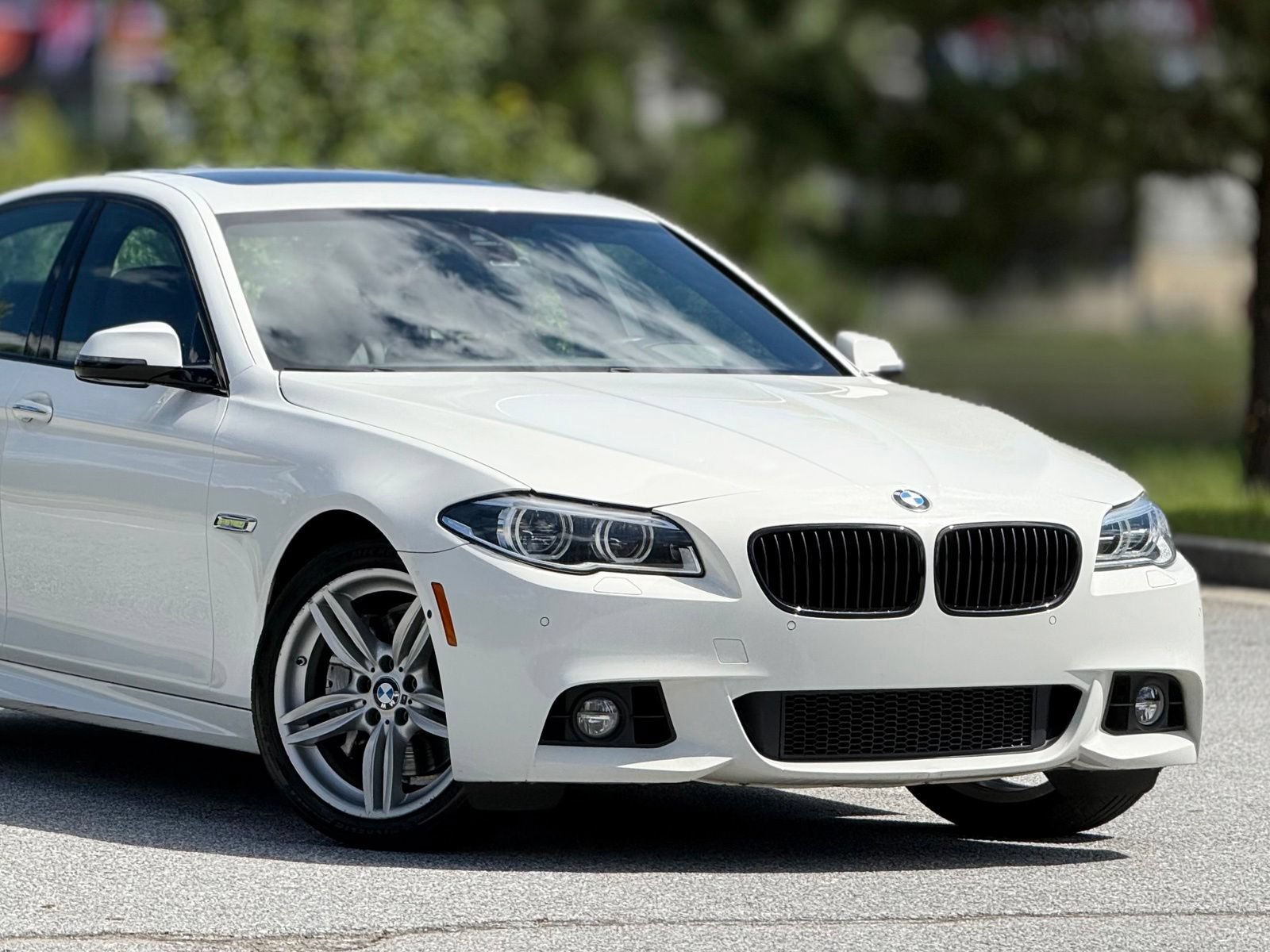 Used 2015 BMW 550i Sedan RWD image 49