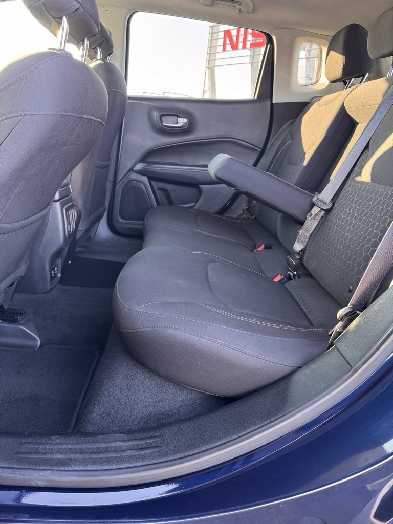 Used 2018 Jeep Compass Sport w/ Tech Group image 12