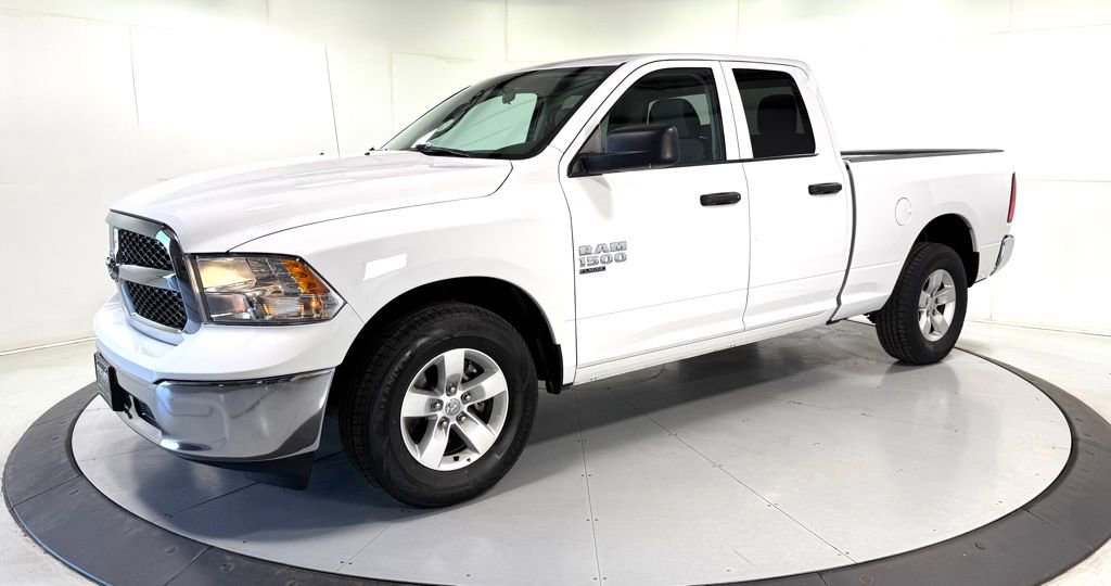 Used 2024 RAM 1500 Classic SLT image 7