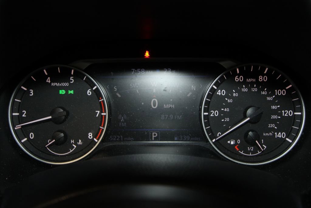 Used 2023 Nissan Altima 2.5 SR w/ SR Premium Package image 10