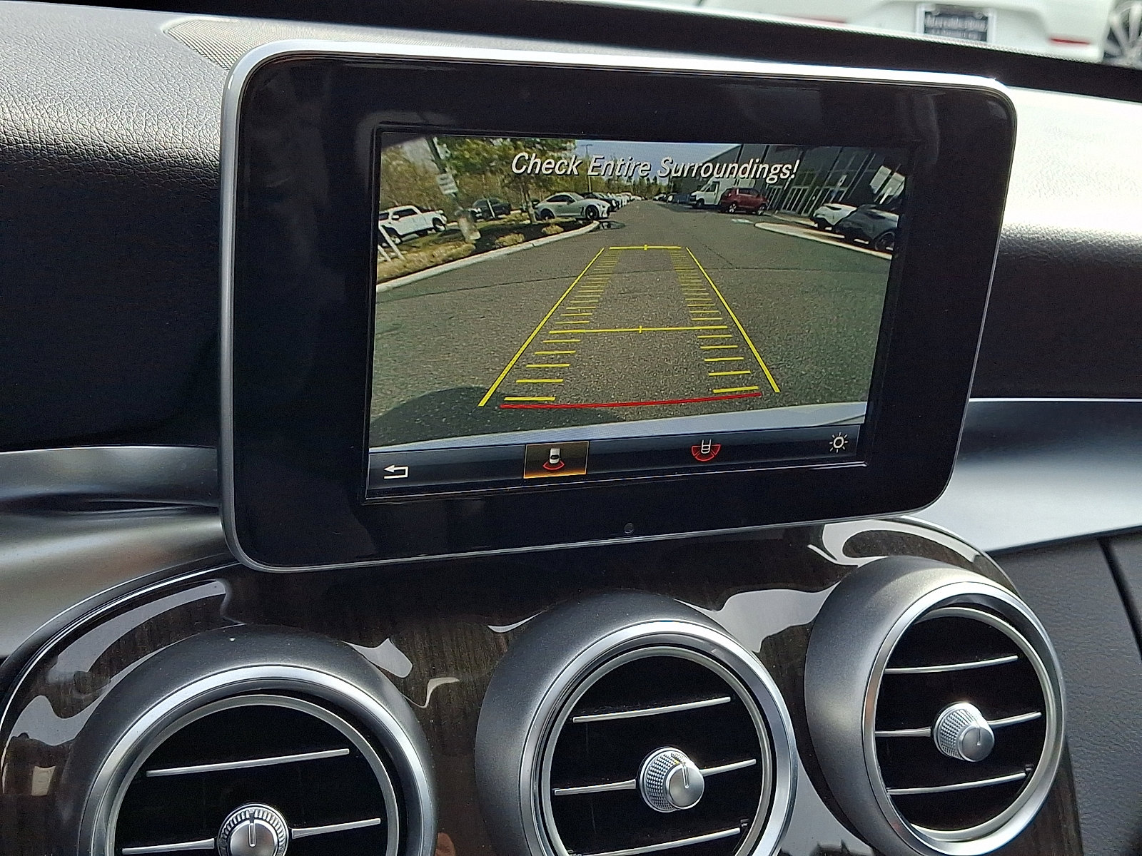 Certified 2017 Mercedes-Benz C 300 4MATIC Sedan image 19
