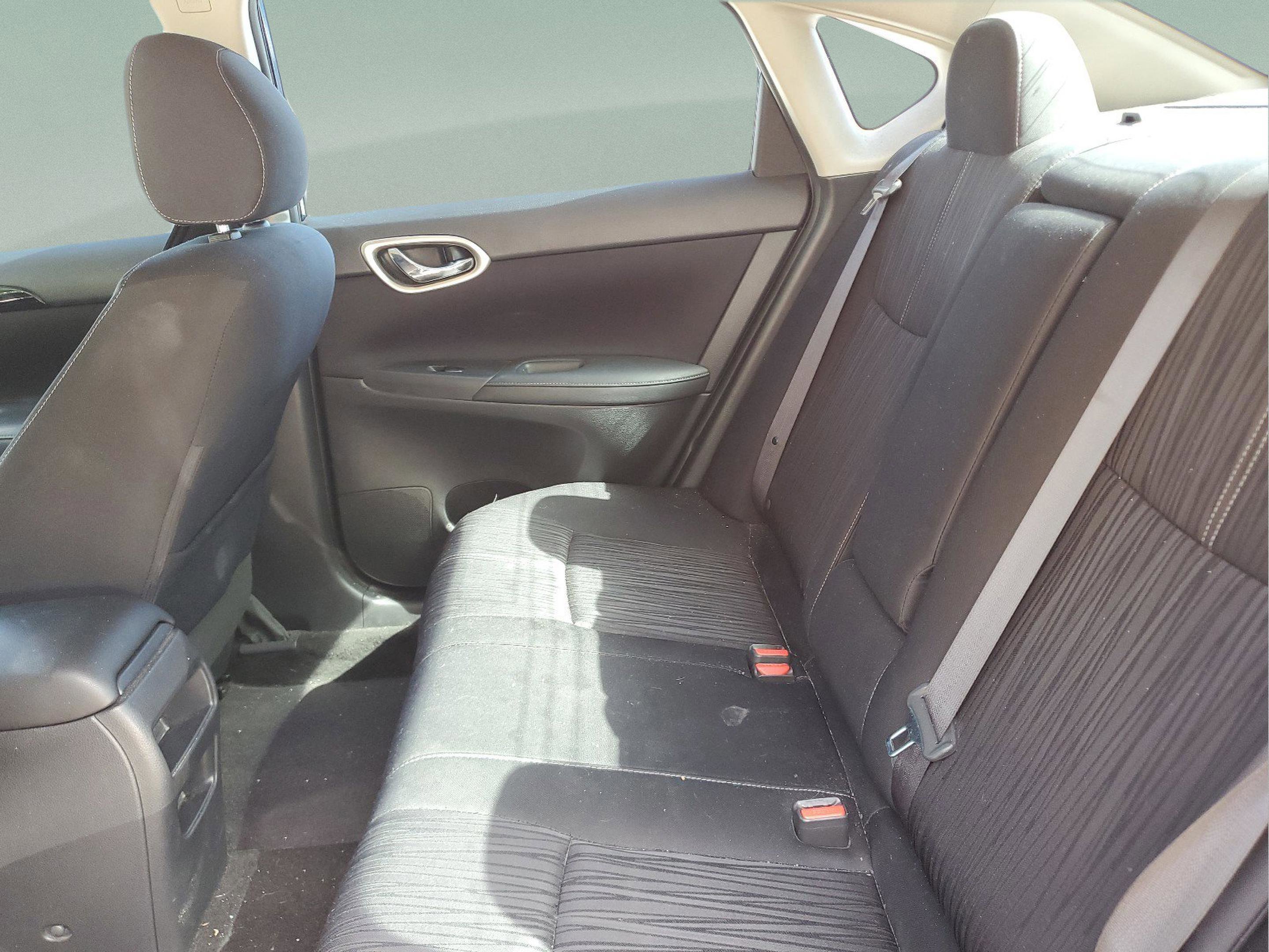 Used 2017 Nissan Sentra SV w/ All Weather Package FWD image 6