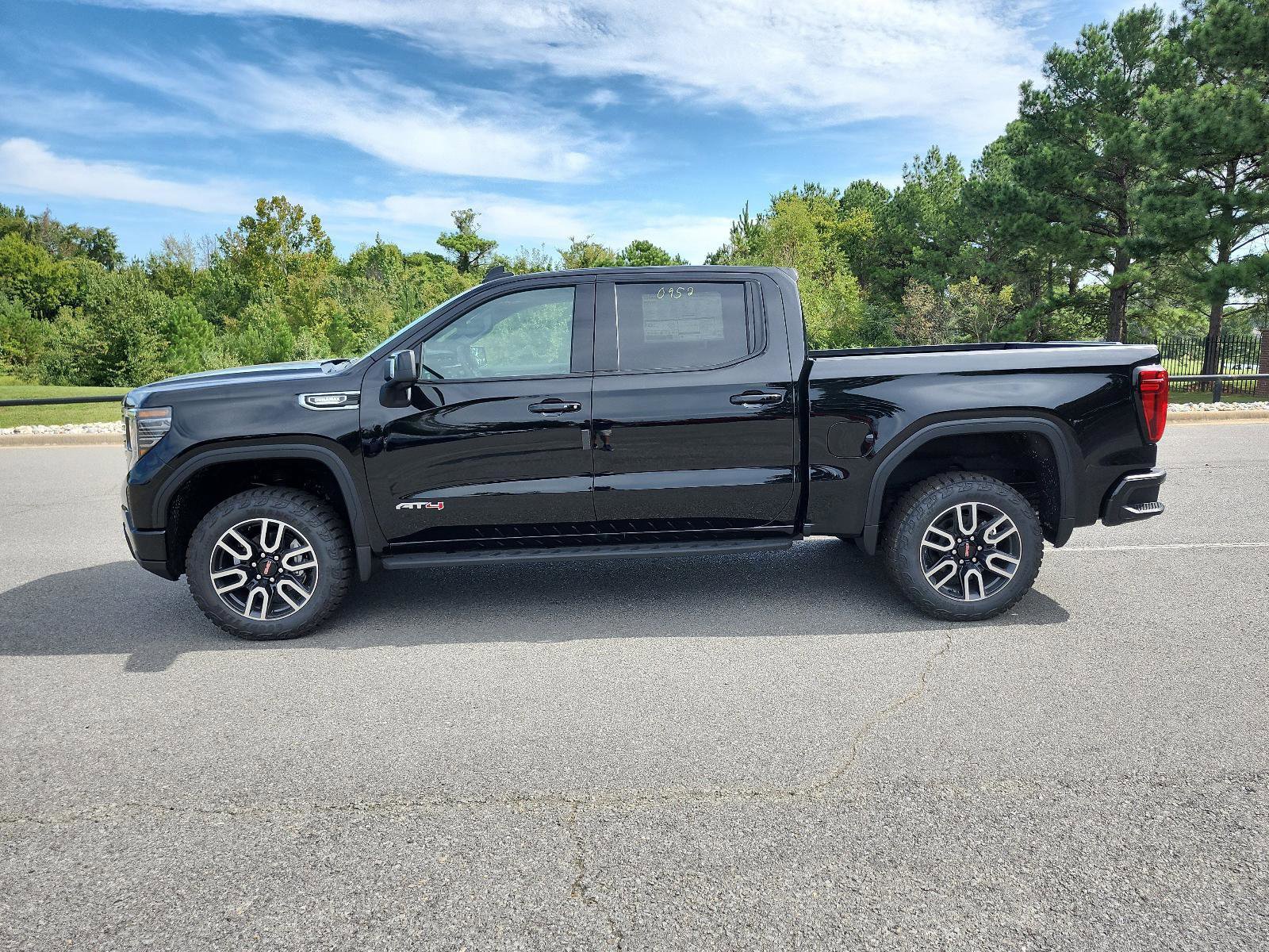 New 2026 GMC Sierra 1500 AT4 w/ AT4 Premium Package image 2