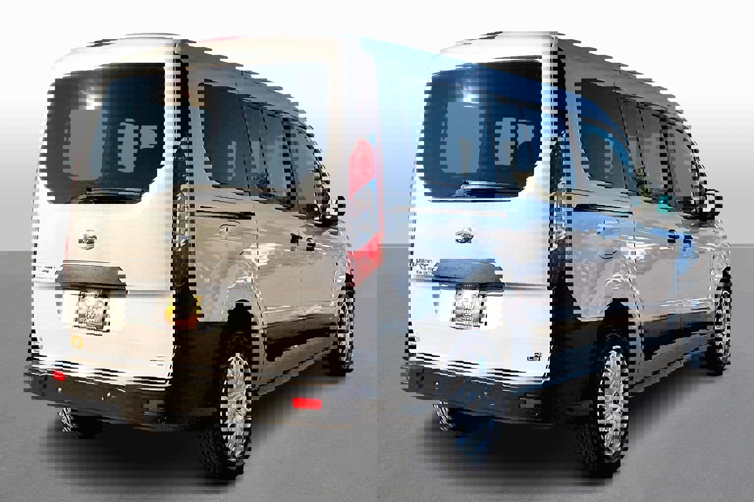 Used 2021 Ford Transit Connect XL image 2