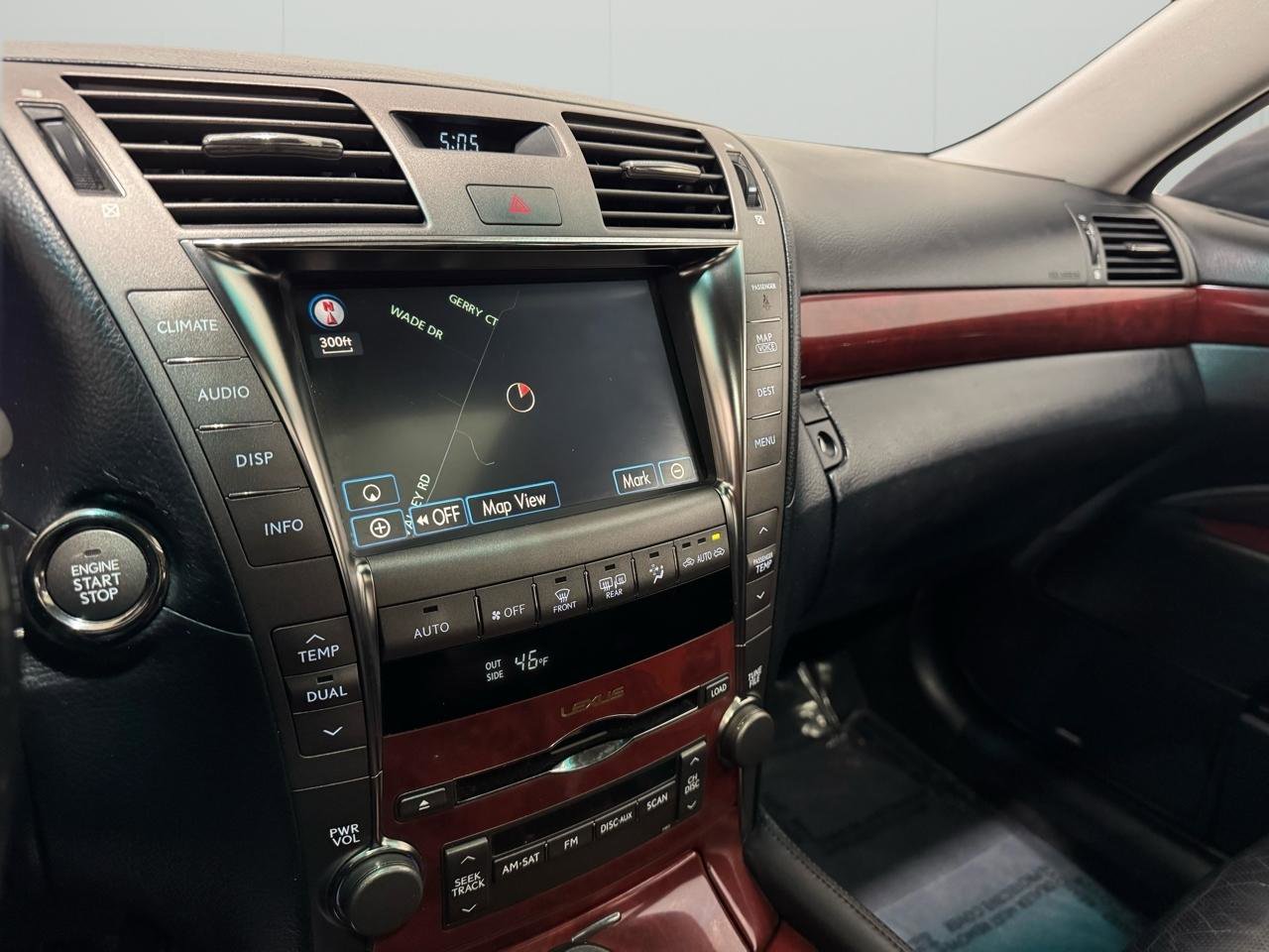 Used 2009 Lexus LS 460 AWD image 24