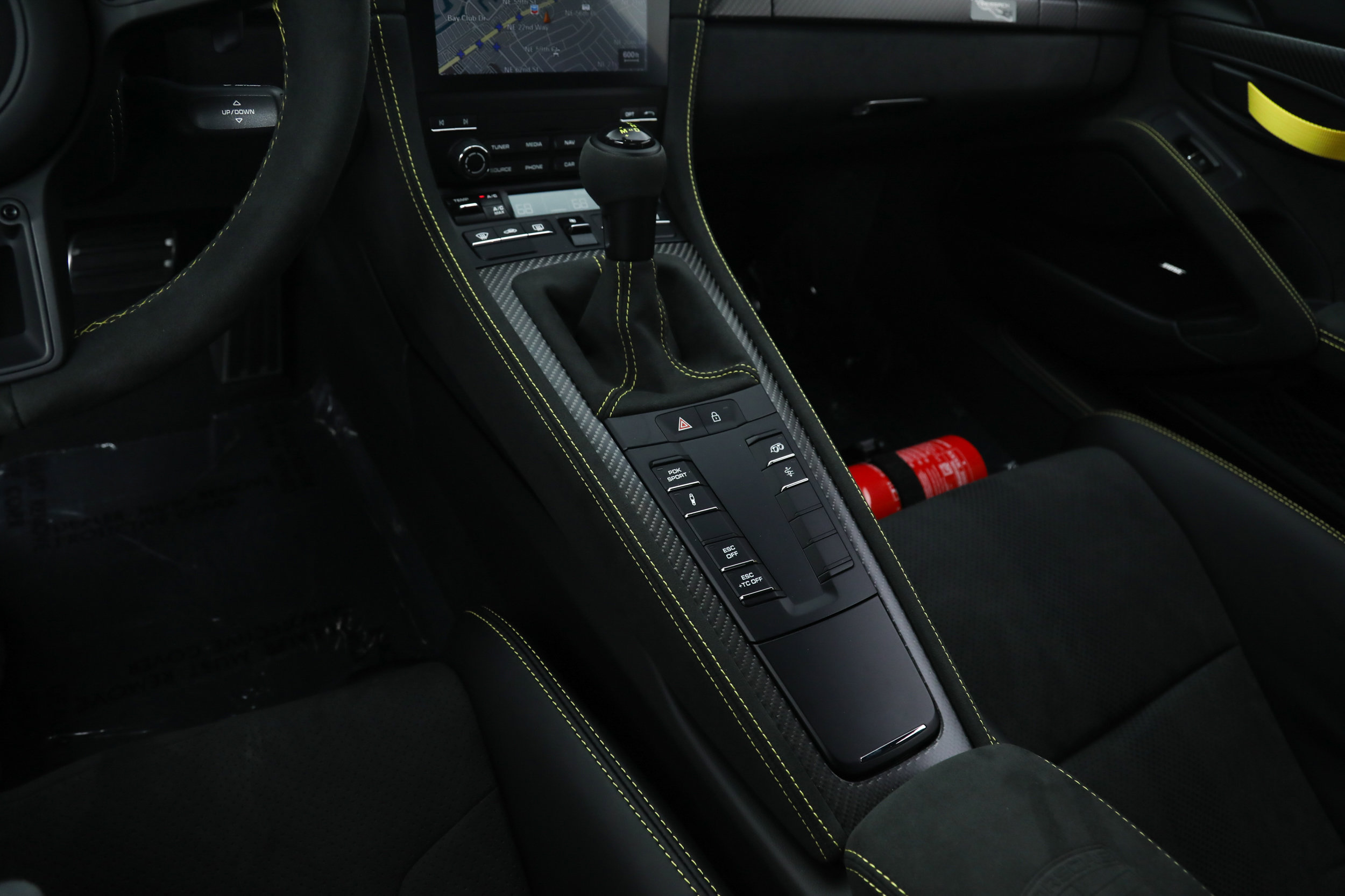 Used 2025 Porsche 718 Cayman GT4 RS RWD image 33