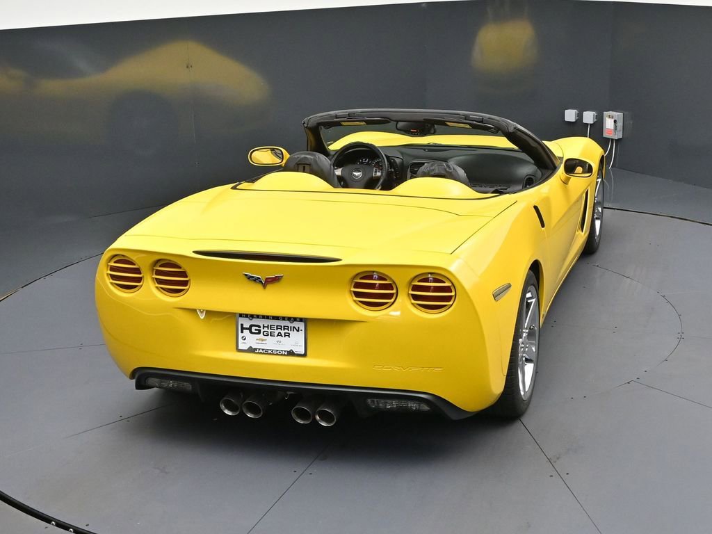 Used 2008 Chevrolet Corvette Convertible w/ Preferred Equipment Group image 28