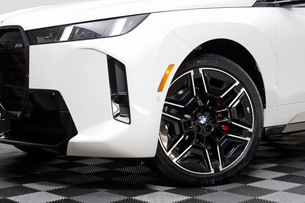New 2026 BMW iX M70 image 3