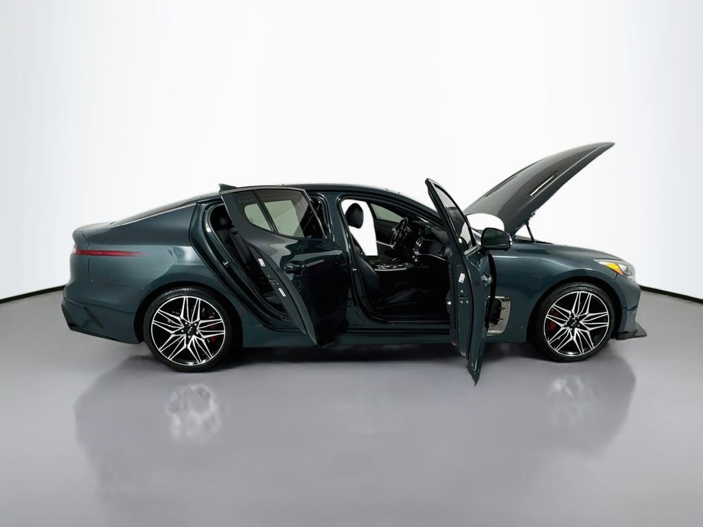 Used 2022 Kia Stinger GT2 AWD/4WD image 27