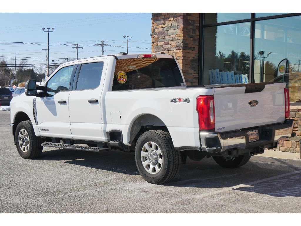 Used 2024 Ford F250 XLT image 5