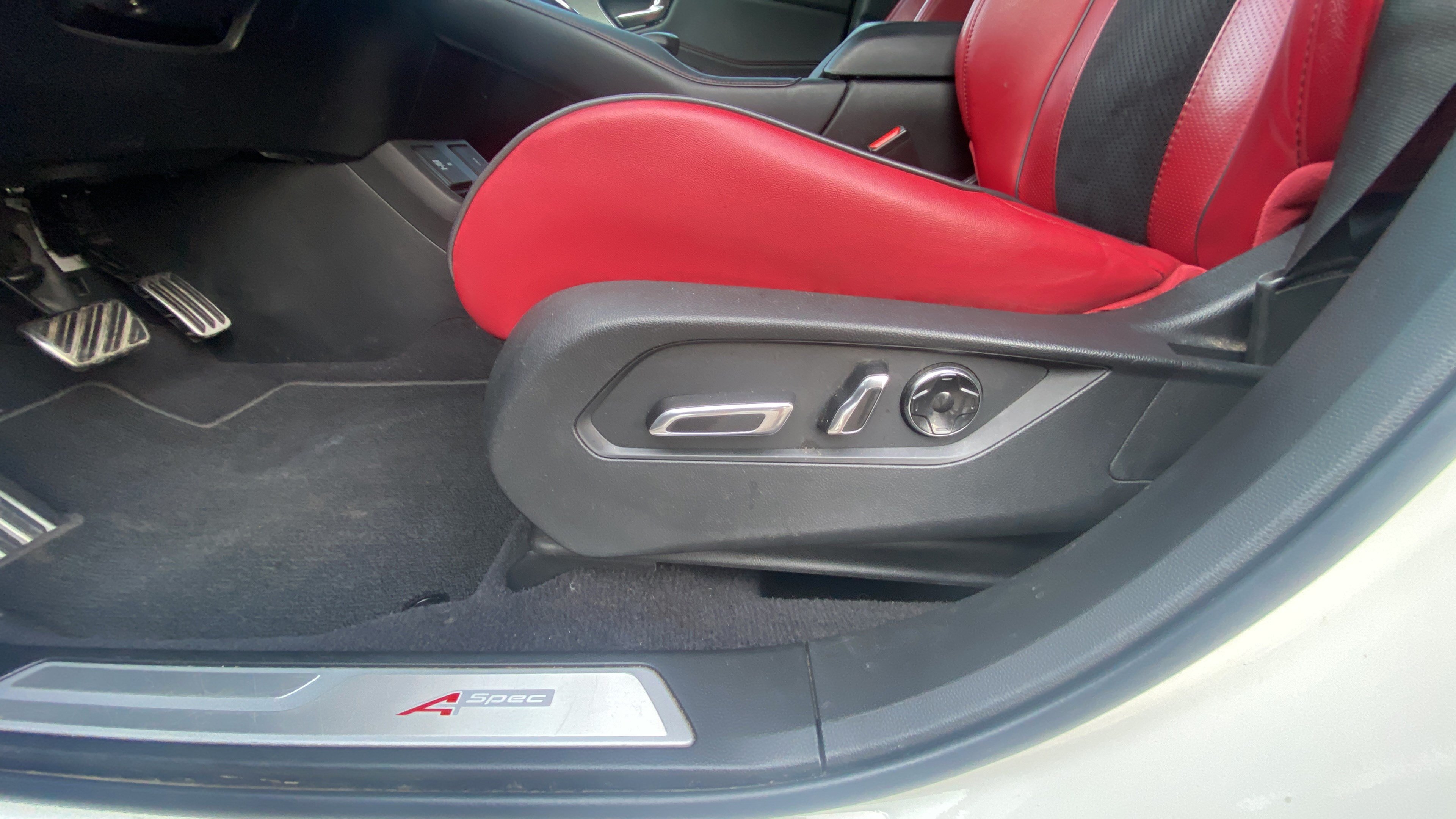 Used 2019 Acura RDX A-Spec FWD image 15