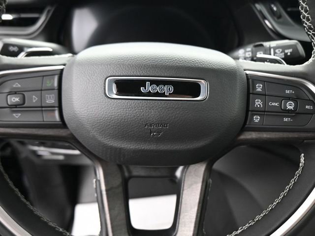 New 2026 Jeep Grand Cherokee Altitude AWD/4WD image 33