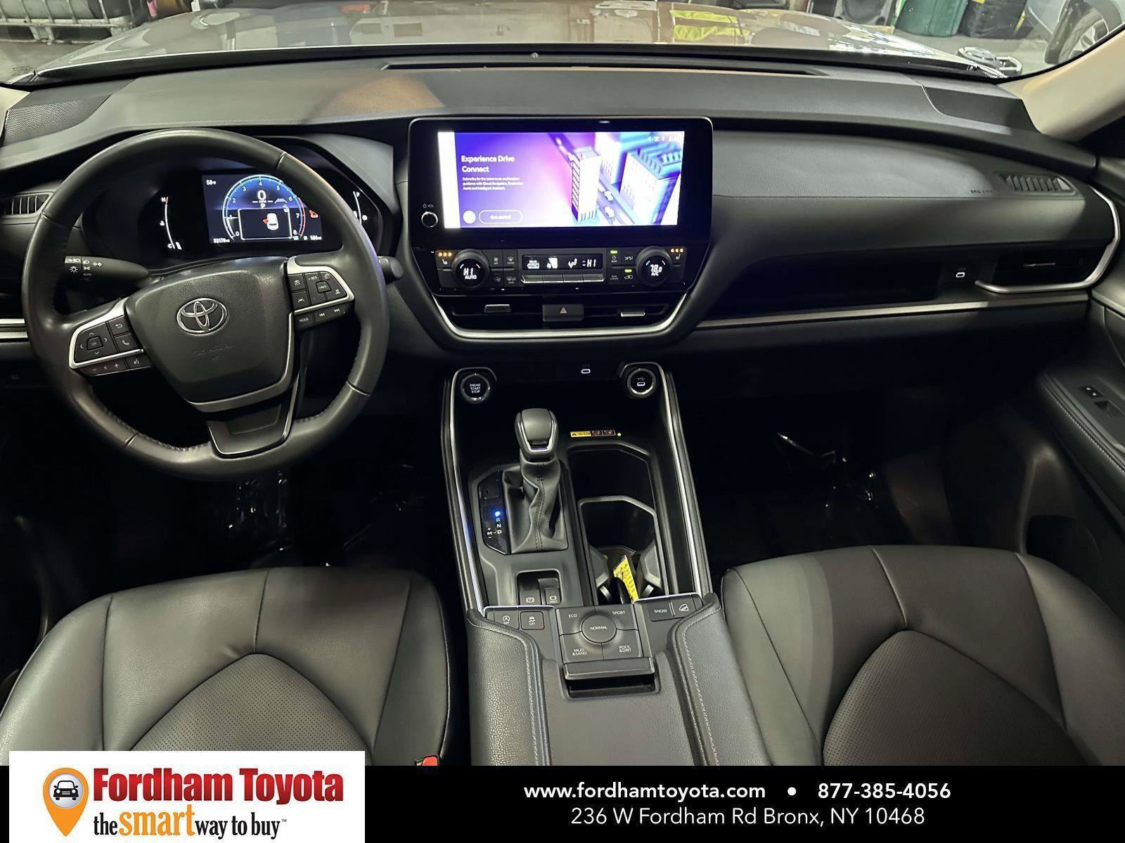 Certified 2025 Toyota Grand Highlander AWD image 34
