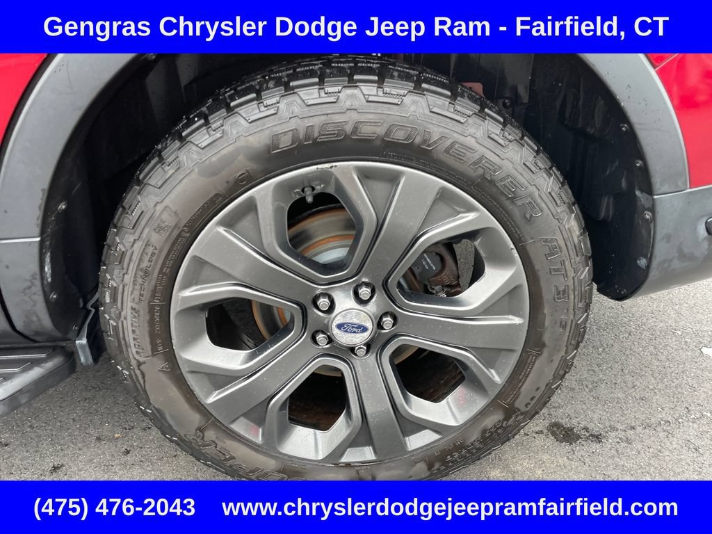 Used 2018 Ford Explorer Sport w/ Equipment Group 401A AWD/4WD image 11
