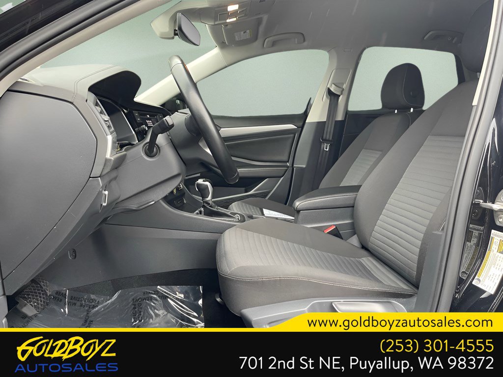 Used 2023 Volkswagen Jetta S image 12