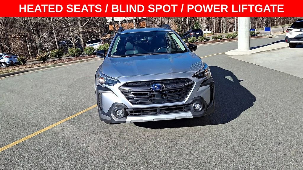 Used 2023 Subaru Outback Limited image 3