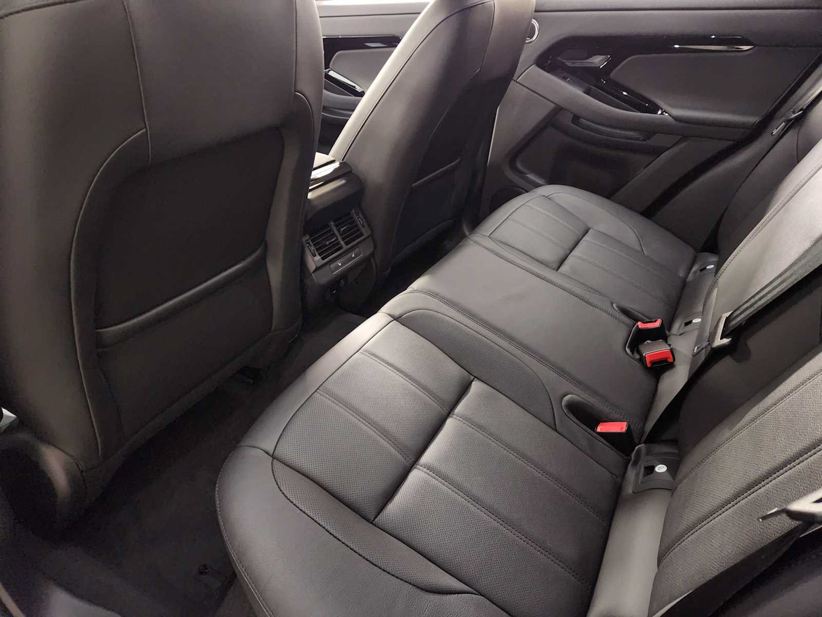 New 2026 Land Rover Range Rover Evoque S AWD/4WD image 47