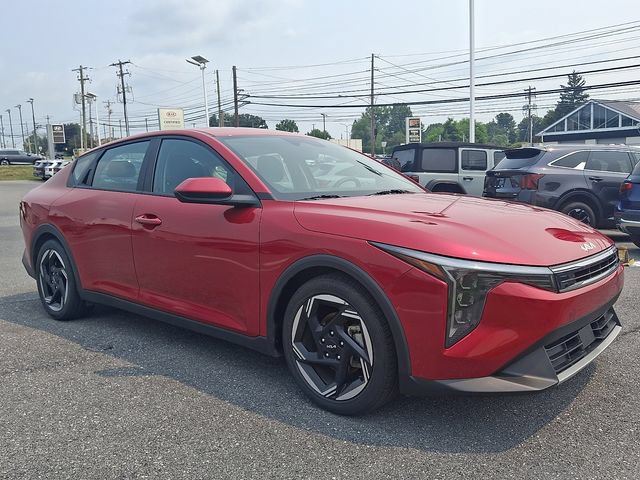 Used 2025 Kia K4 EX FWD image 3