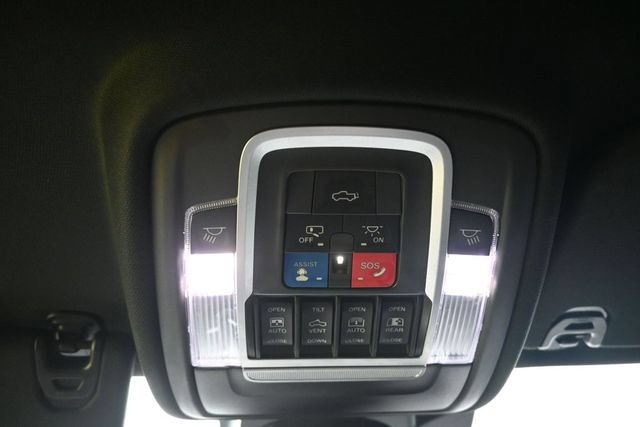 Used 2021 RAM 1500 Limited AWD/4WD image 25