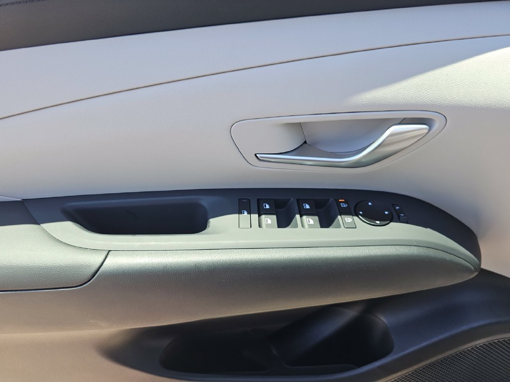 New 2026 Hyundai Tucson SE FWD image 24
