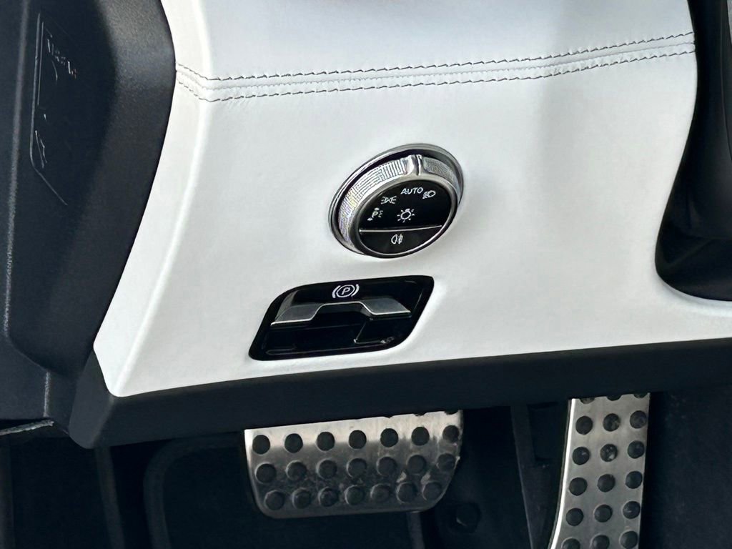 Used 2024 Mercedes-Benz AMG GT 55 image 33