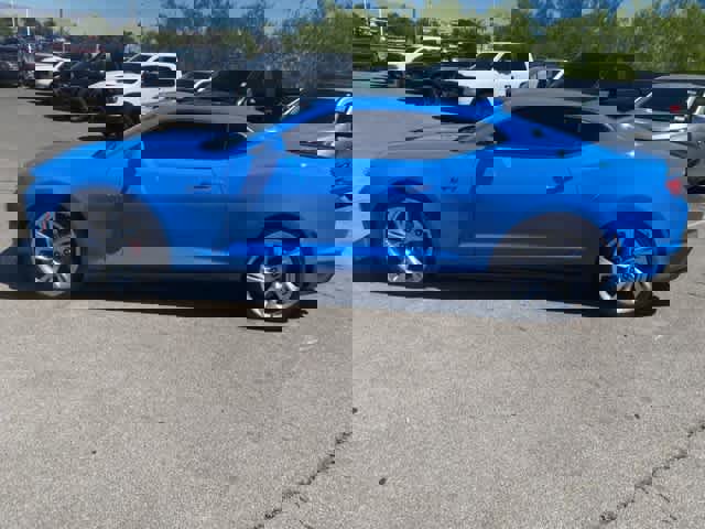 Used 2022 Chevrolet Camaro LT image 9