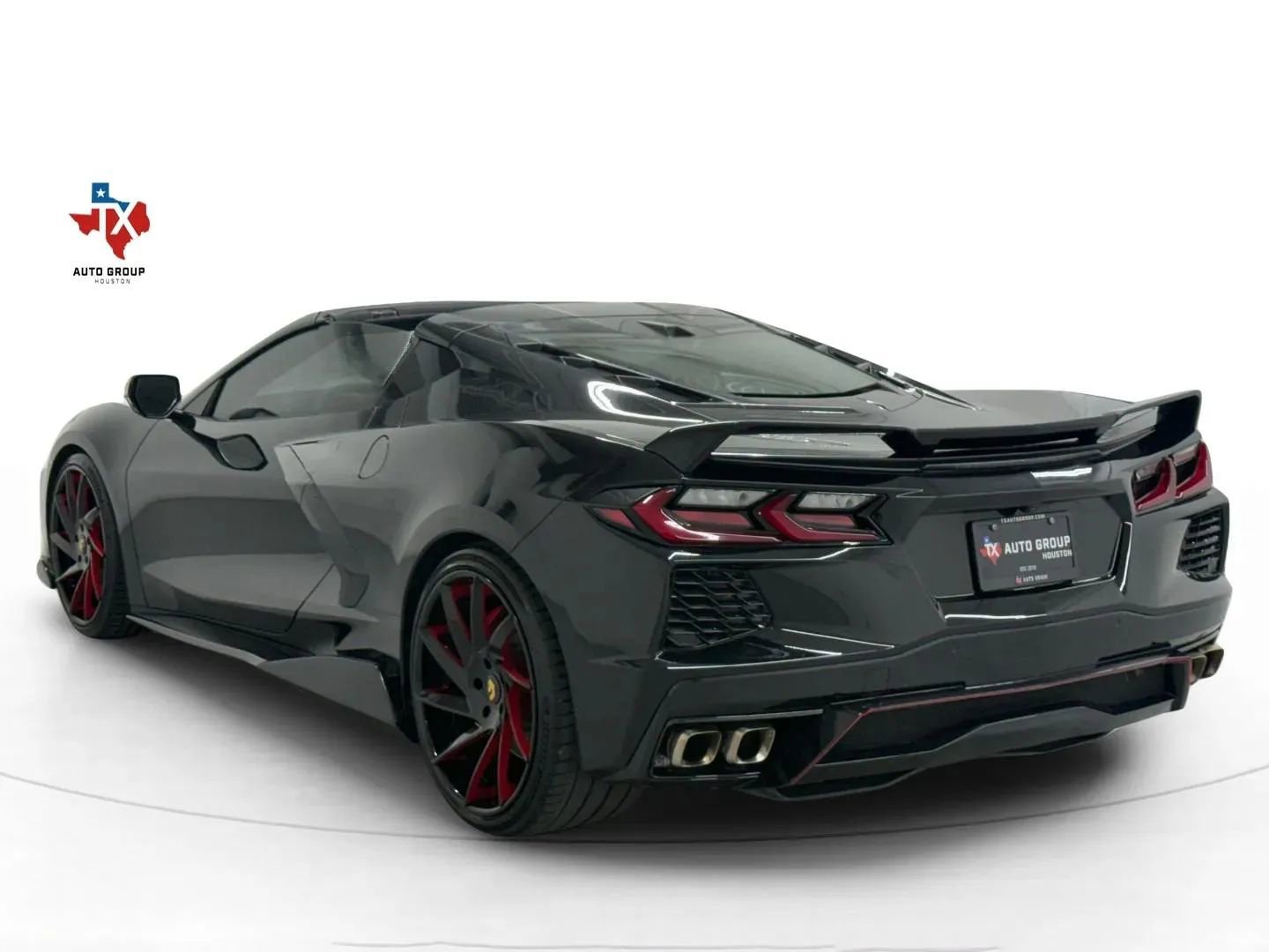 Used 2021 Chevrolet Corvette Stingray Premium Cpe w/ Z51 Performance Package image 4