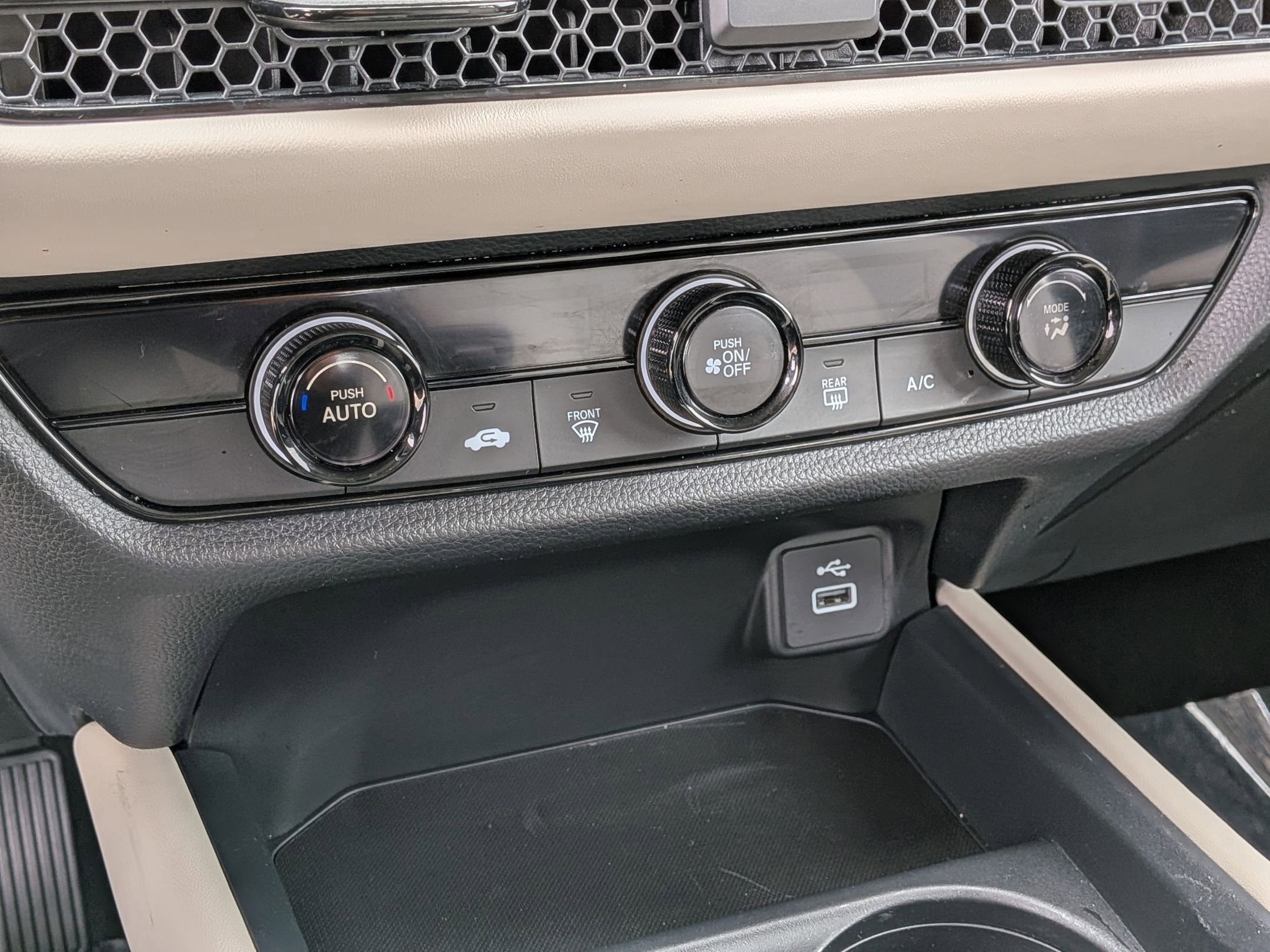 Certified 2023 Honda HR-V LX image 20