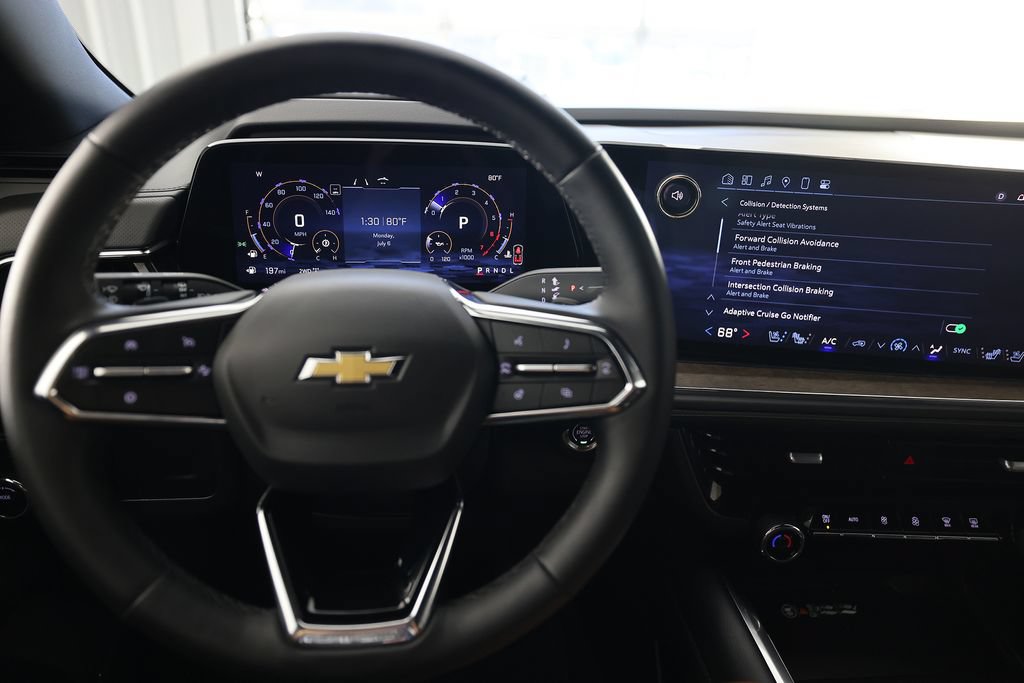 Used 2025 Chevrolet Tahoe High Country AWD/4WD image 20