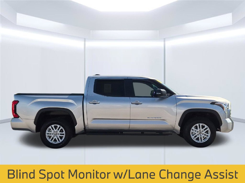 Used 2024 Toyota Tundra SR5 w/ SR5 Premium Package AWD/4WD image 7