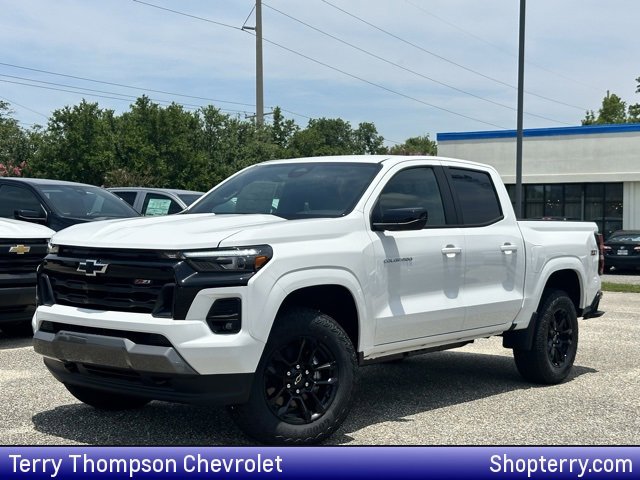 New 2025 Chevrolet Colorado Z71 w/ Midnight Edition