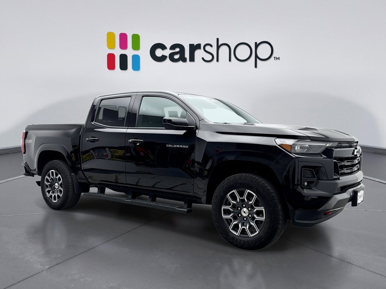 Used 2024 Chevrolet Colorado Z71 w/ Z71 Convenience Package 2 AWD/4WD image 7