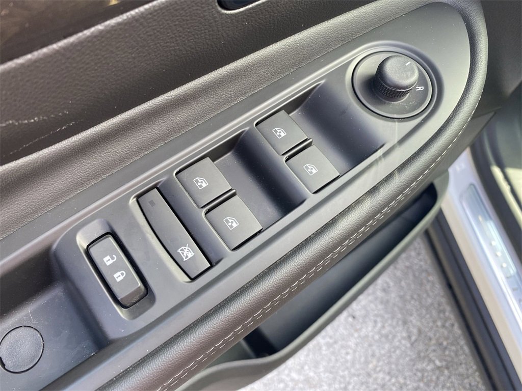 Used 2022 Buick Encore Preferred w/ Safety Package image 14