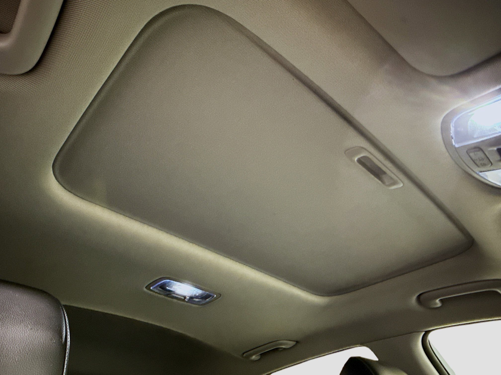 Used 2021 Hyundai Kona Limited image 41