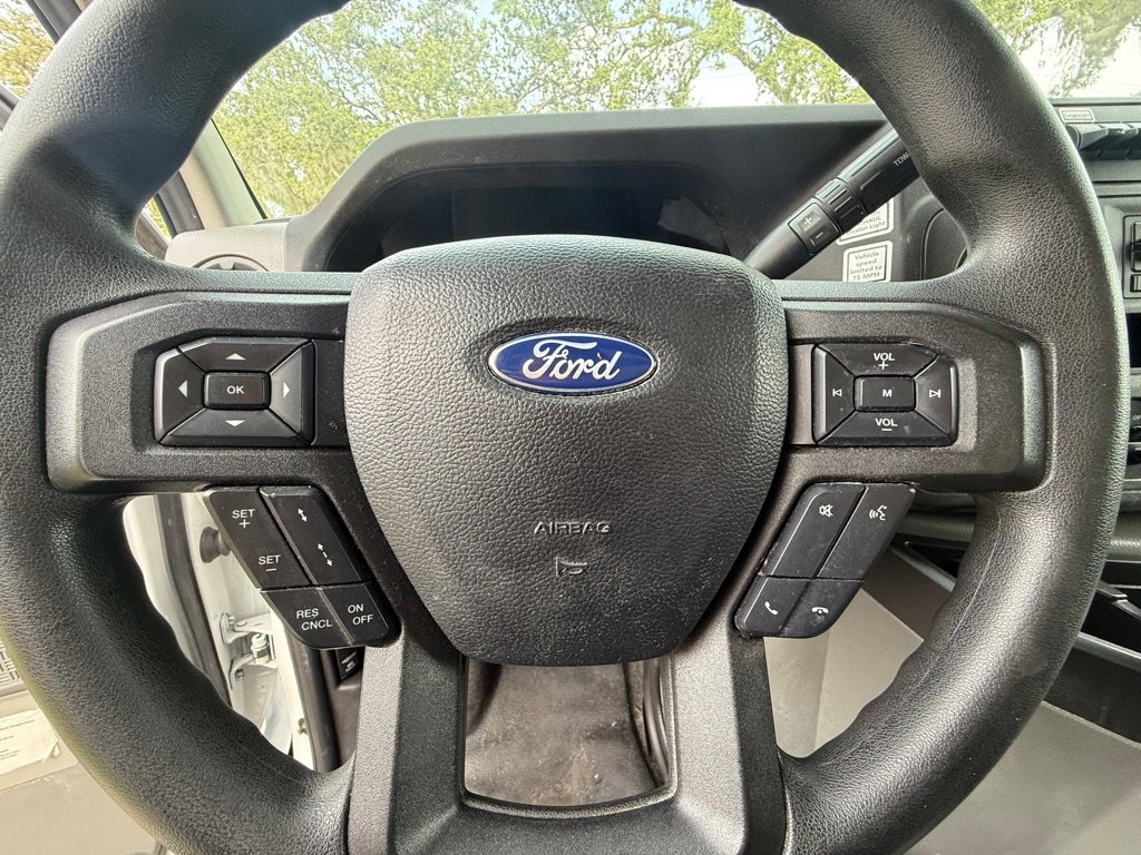 Used 2022 Ford E-350 and Econoline 350 Super Duty RWD image 14