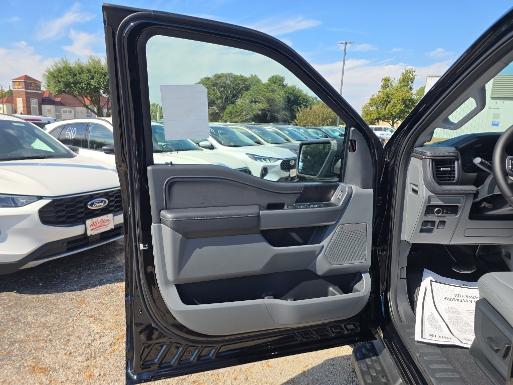 New 2025 Ford F150 Lightning Flash image 15