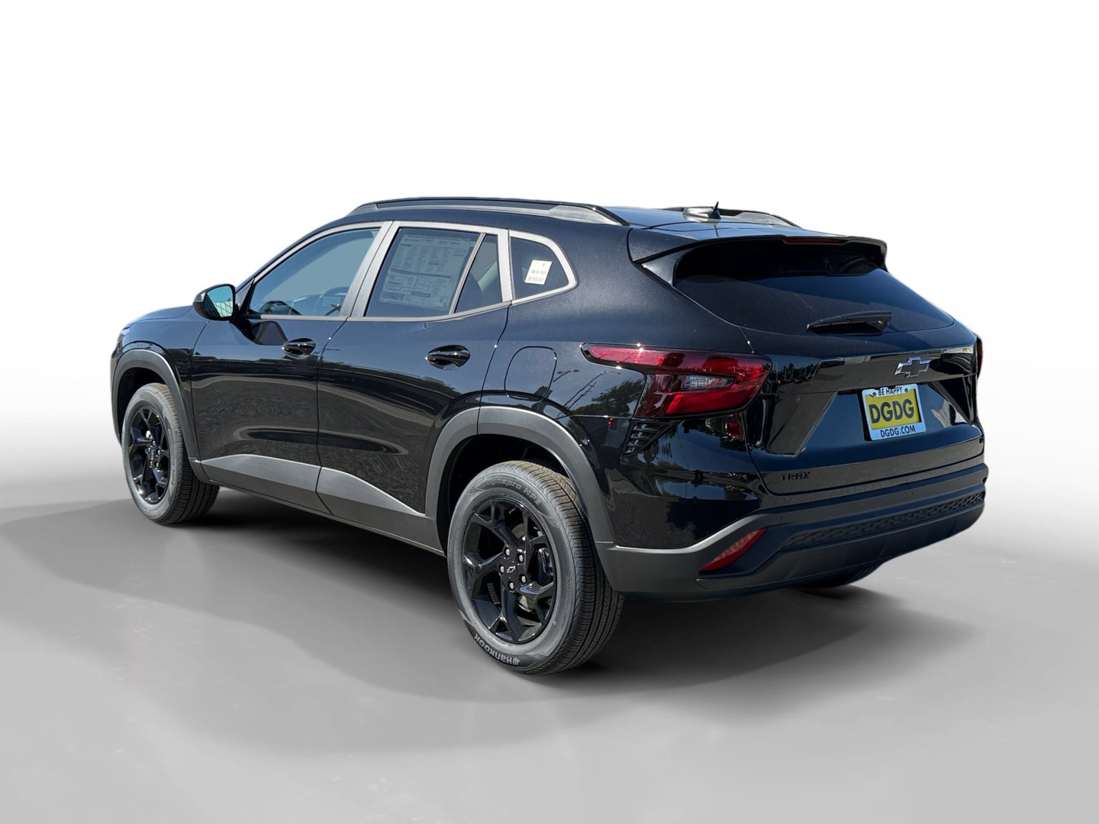 New 2026 Chevrolet Trax LT w/ Driver Confidence Package FWD image 3