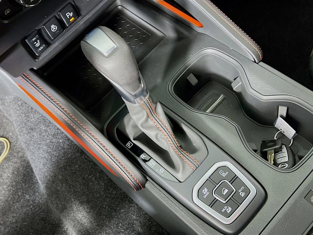 New 2026 Nissan Frontier PRO-4X w/ Pro-4x Convenience Package image 15