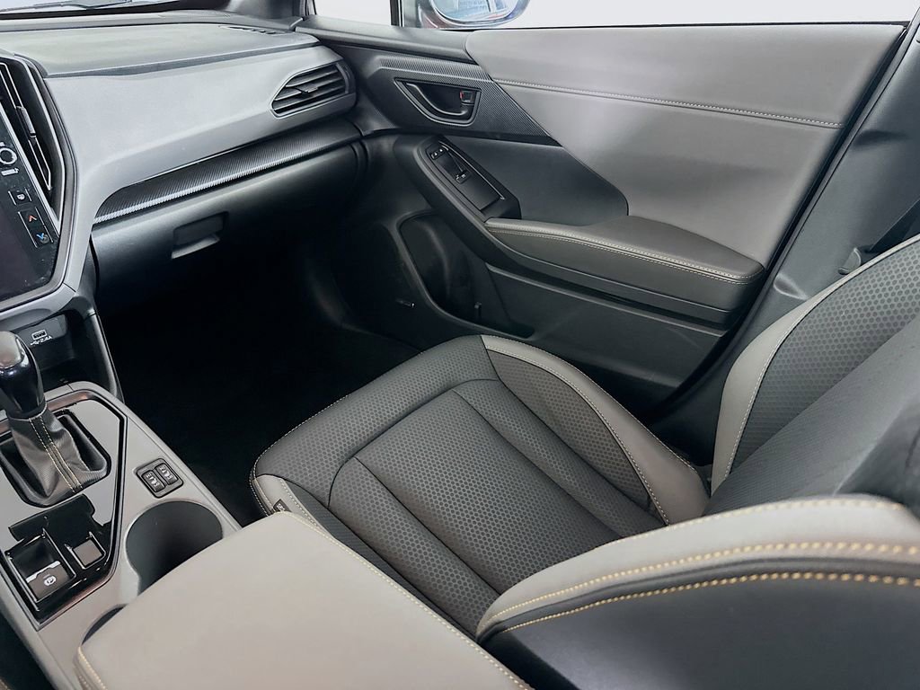 Used 2024 Subaru Crosstrek 2.5i Wilderness w/ Crosstrek Mirror Package AWD/4WD image 31