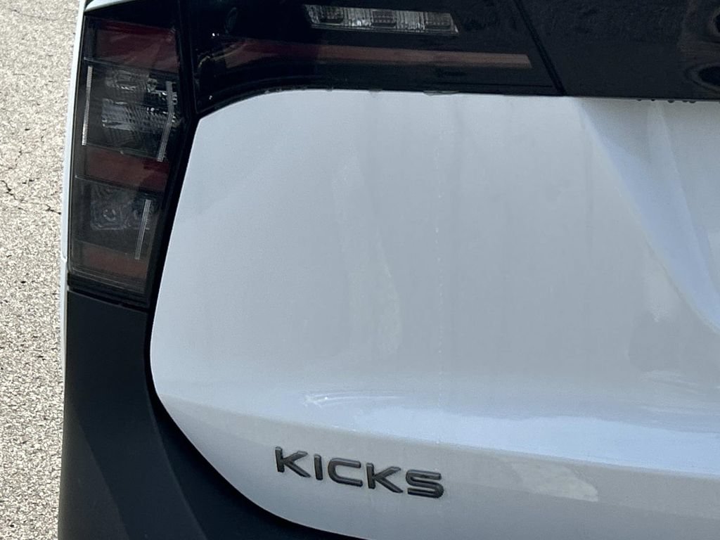 New 2026 Nissan Kicks SV w/ Cold Weather Package FWD image 12