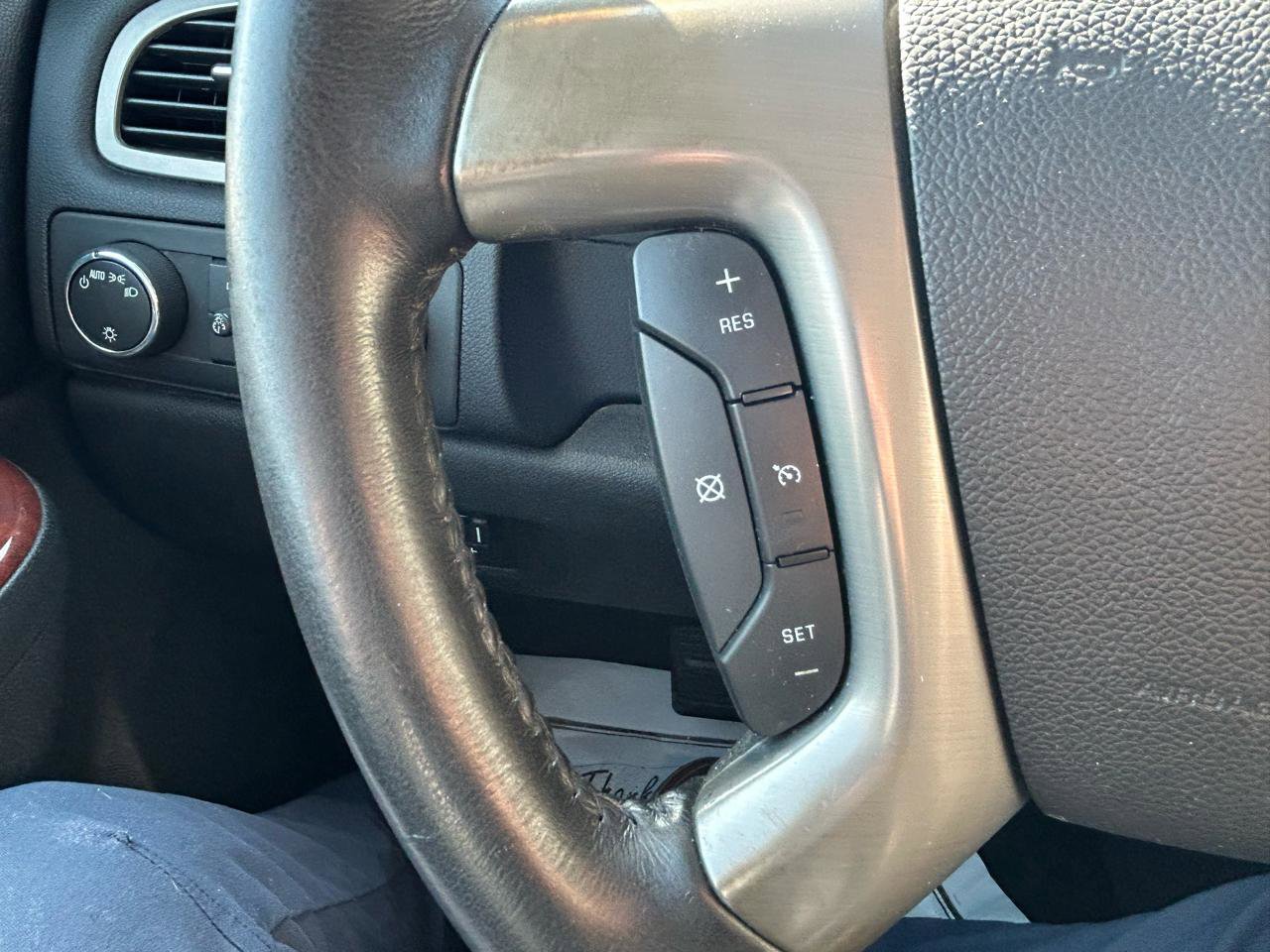 Used 2013 Chevrolet Avalanche LT w/ All-Star Edition image 19