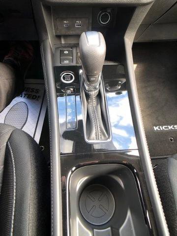 Certified 2024 Nissan Kicks SV image 20