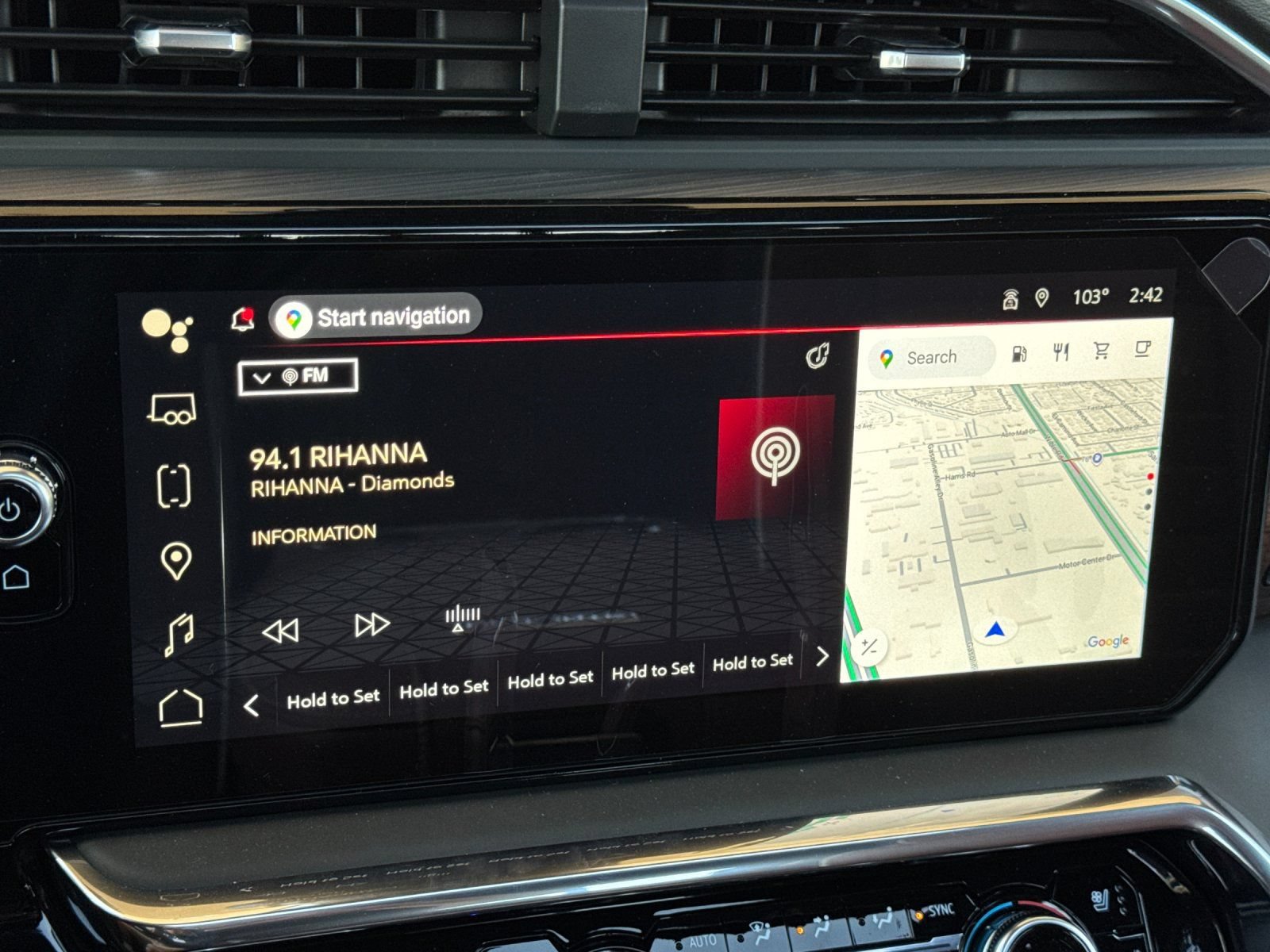 New 2026 GMC Sierra 2500 Denali Ultimate AWD/4WD image 17