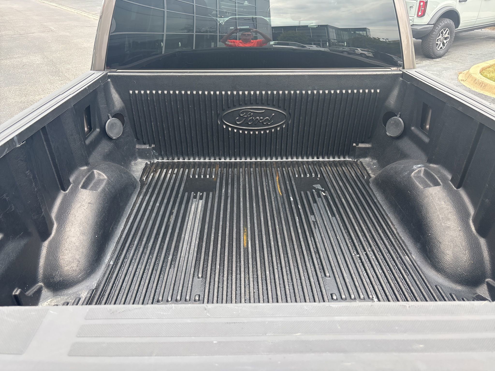 Used 2022 Ford F150 XLT image 6