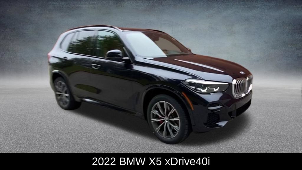 Used 2022 BMW X5 xDrive40i w/ M Sport Package AWD/4WD image 3
