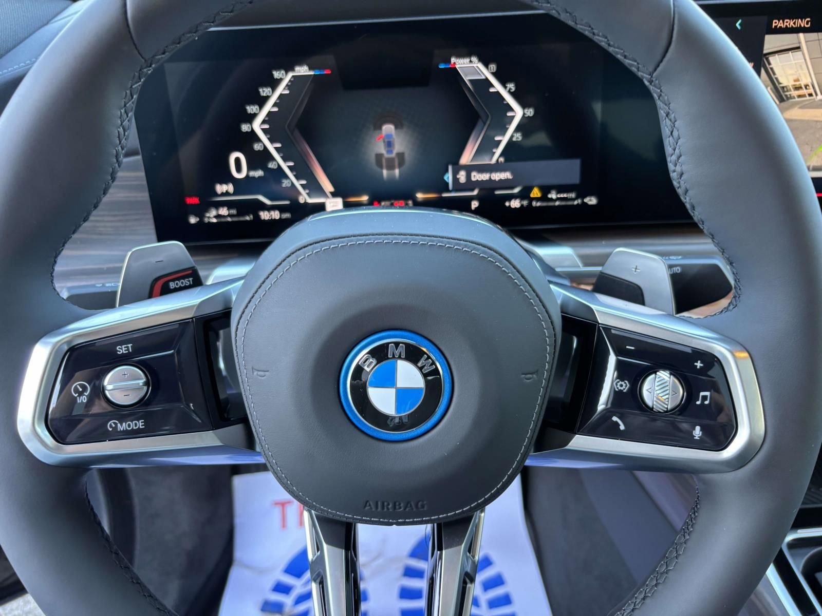 New 2026 BMW 750e xDrive w/ Executive Package AWD/4WD image 17