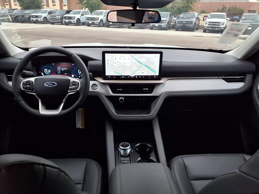 New 2026 Ford Explorer Active w/ Active Comfort Package RWD image 7